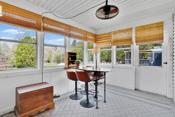 $549,000 | 1542 South Branch Parkway, Springfield, MA 01129