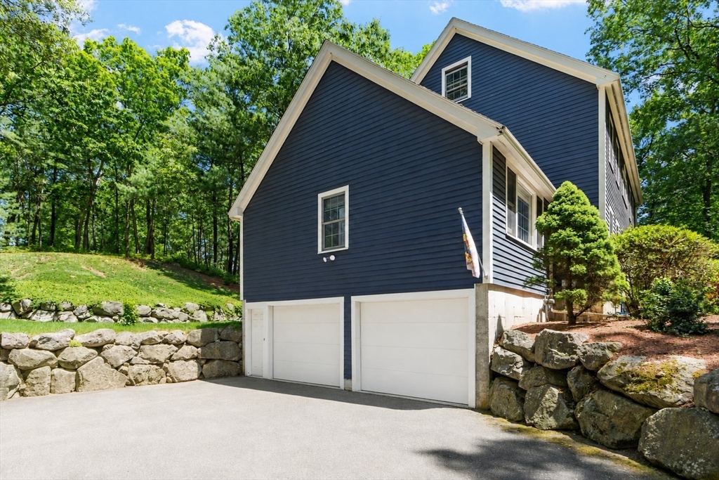 46 Jewett Street Georgetown, MA 01833 - Photo 2 of 42