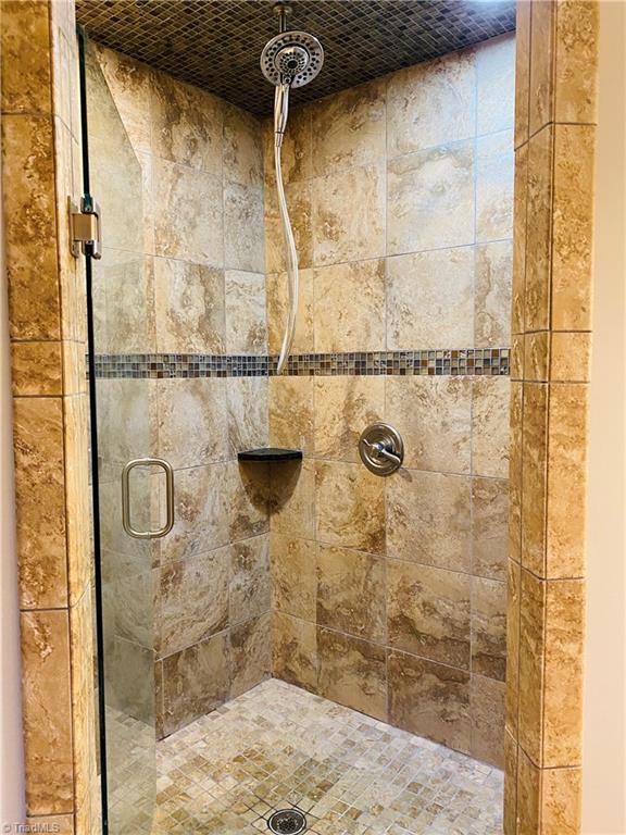 6409 Hollow River Drive Oak Ridge, NC 27310 - Photo 12 of 15 Gallery Image 12