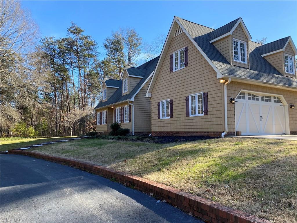 6409 Hollow River Drive Oak Ridge, NC 27310 - Photo 3 of 15 Gallery Image 3
