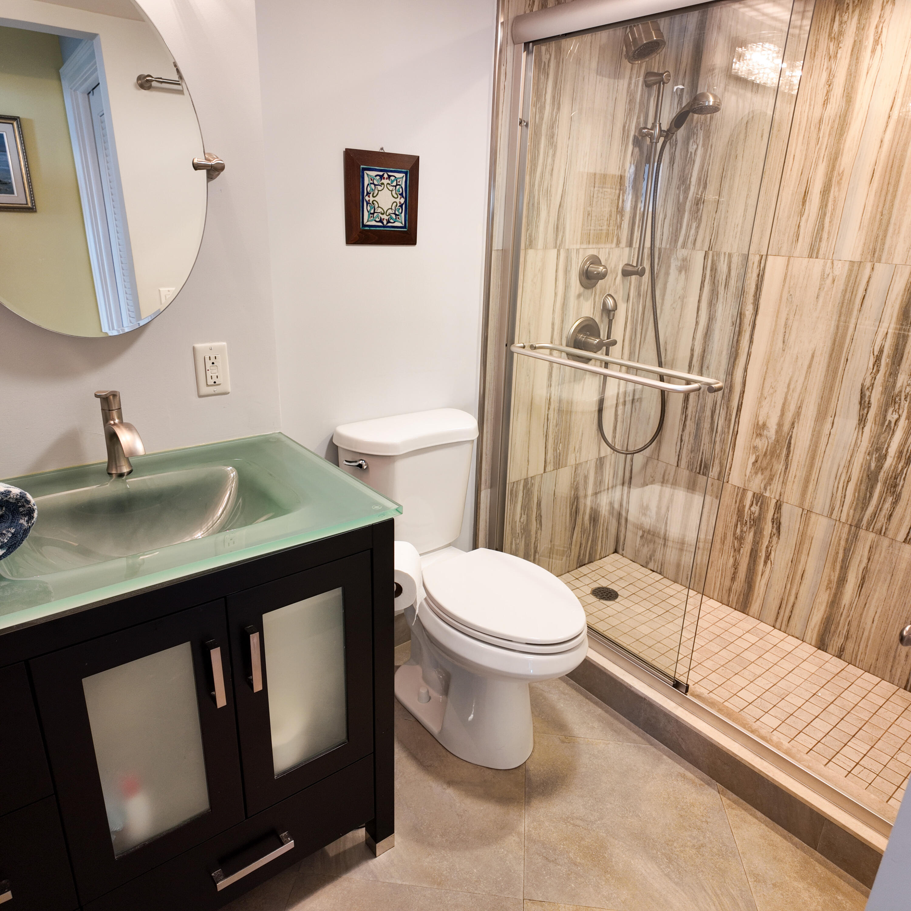 3301 South Ocean Boulevard, Unit 403 Highland Beach, FL 33487 - Photo 22 of 51 Primary Bathroom