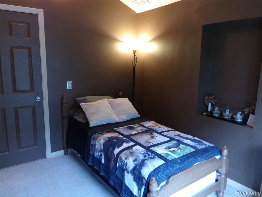 9650 Gibbs Road Clarkston, MI 48348 - Photo 17 of 27 Gibbs_Tucker 024.JPG