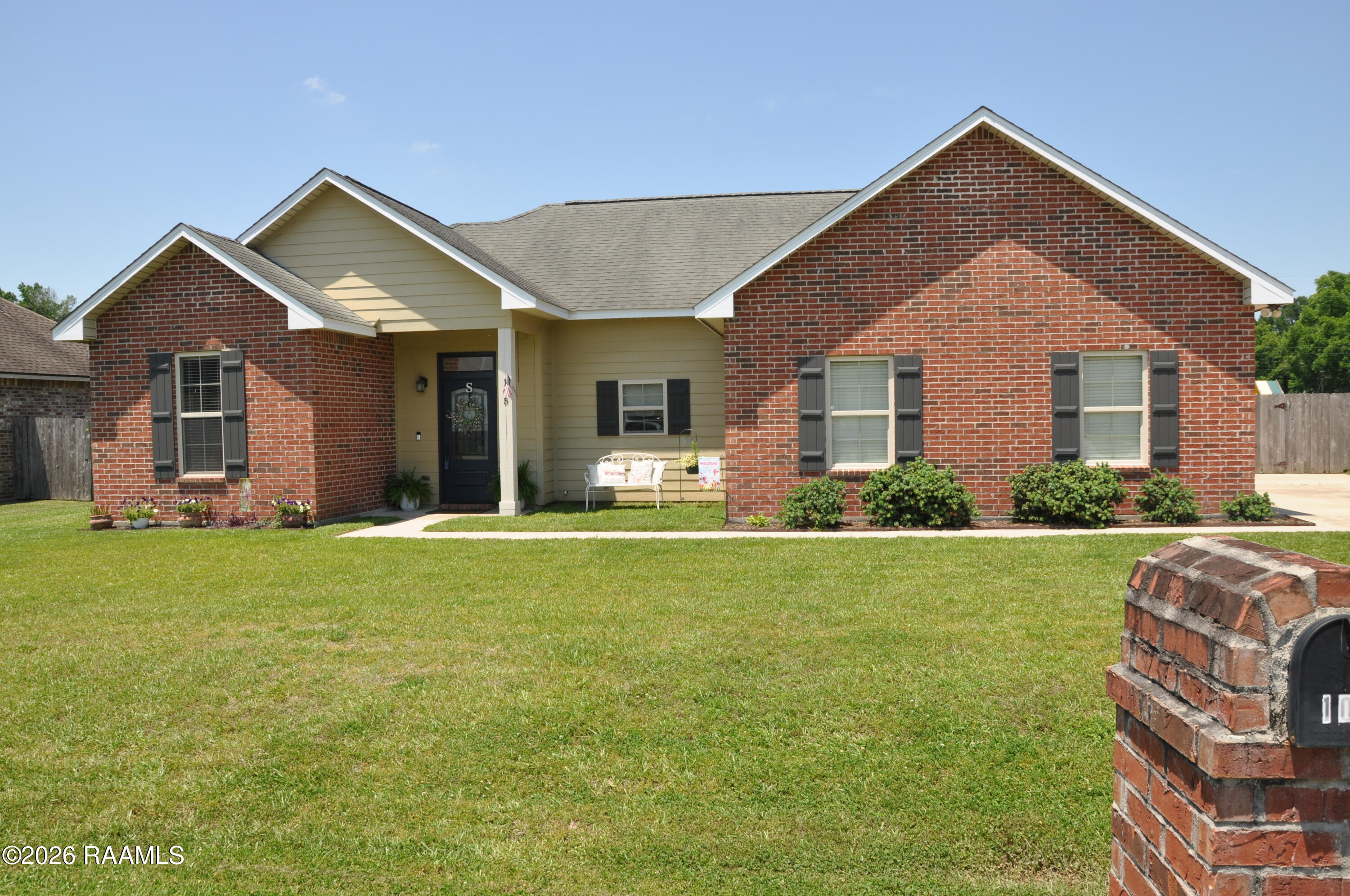 105 Sawtooth Road Carencro, LA 70520 - Photo 3 of 31 DSC_0424