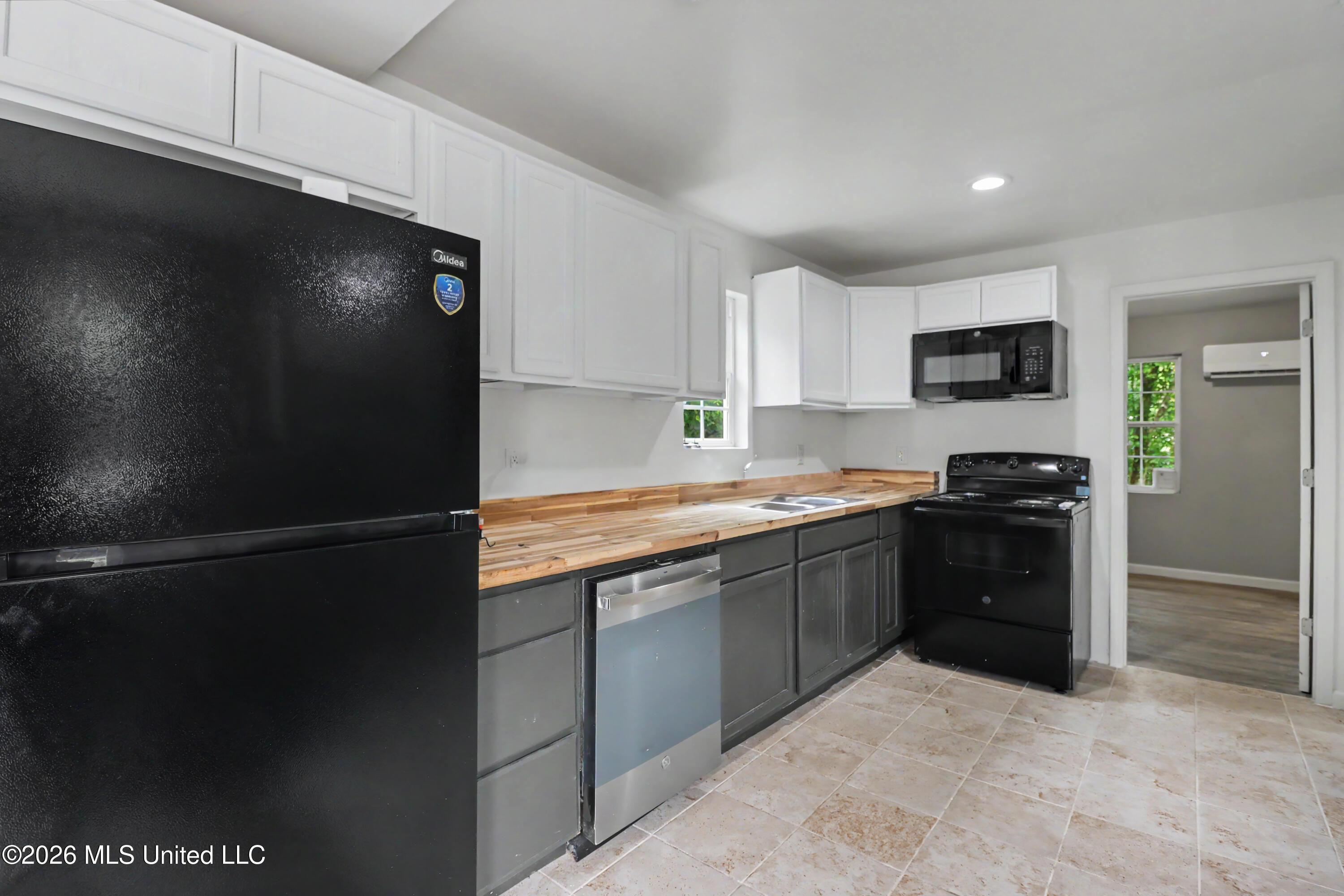 9424 Daisy Vestry Road, Unit 3C Biloxi, MS 39532 - Photo 3 of 7 Unit 3 (3)