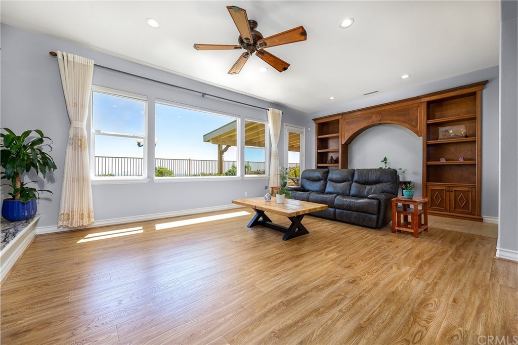 12557 Naples Way Rancho Cucamonga, CA 91739 - Photo 15 of 40 Gallery Image 15