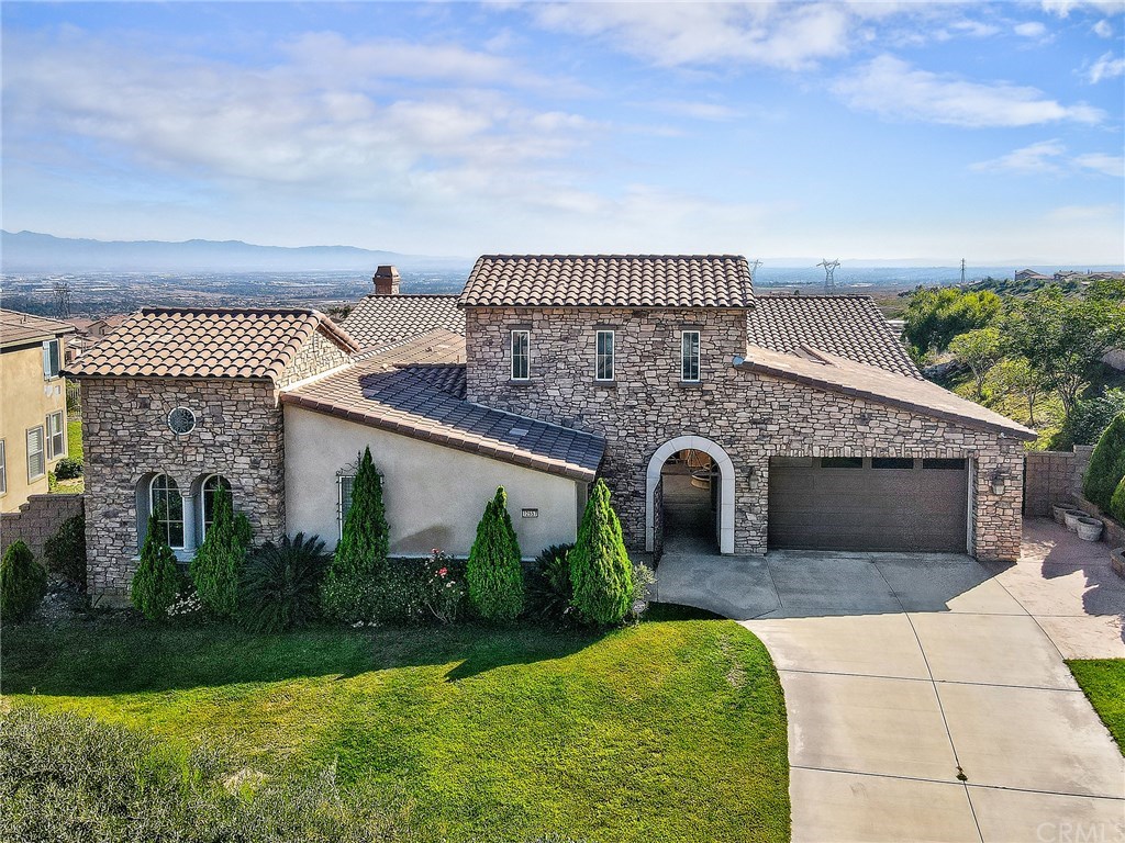 12557 Naples Way Rancho Cucamonga, CA 91739 - Photo 3 of 40 Gallery Image 3