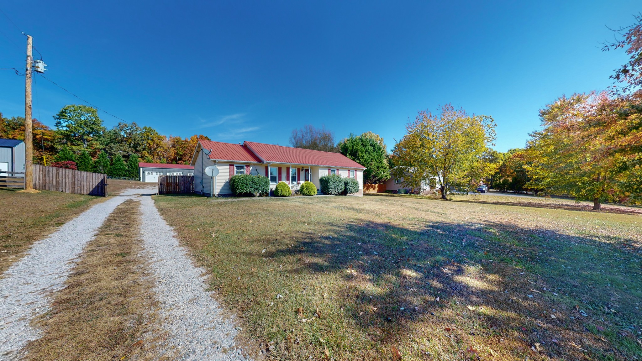 1067 Lewis Road Burns, TN 37029 - Photo 4 of 43 Gallery Image 4