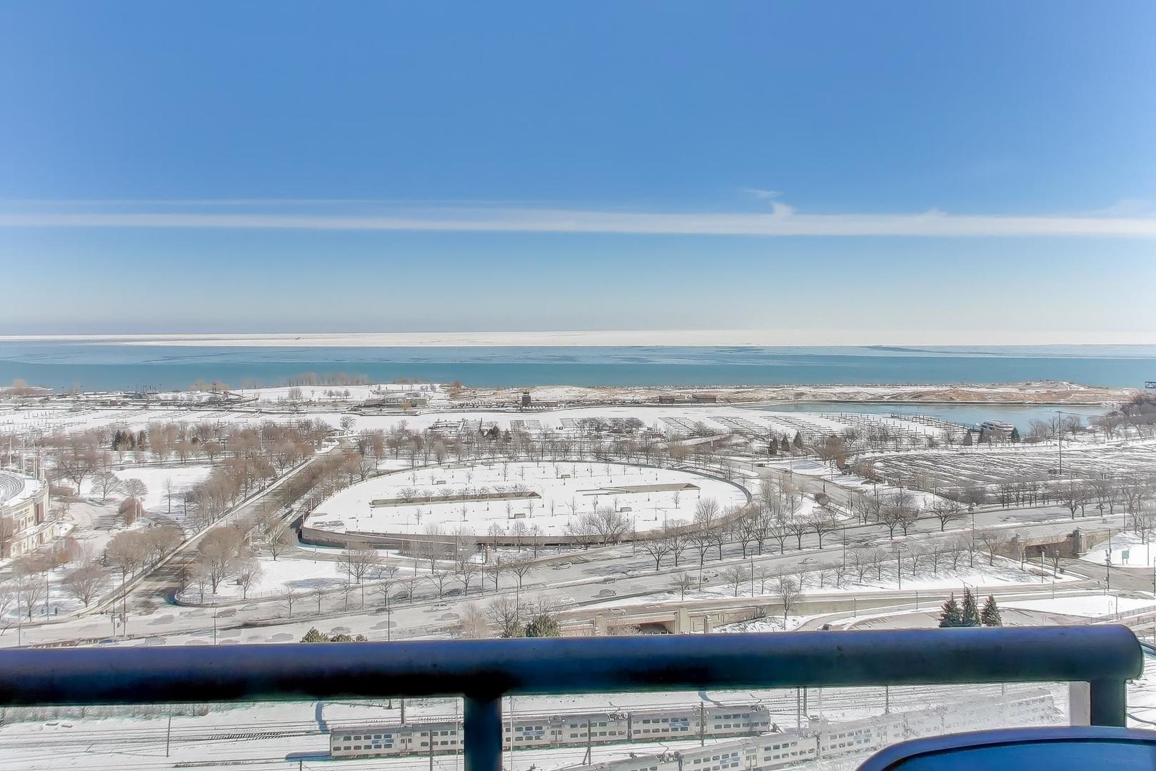 1629 South Prairie Avenue, Unit 2403 Chicago, IL 60616 - Photo 13 of 37