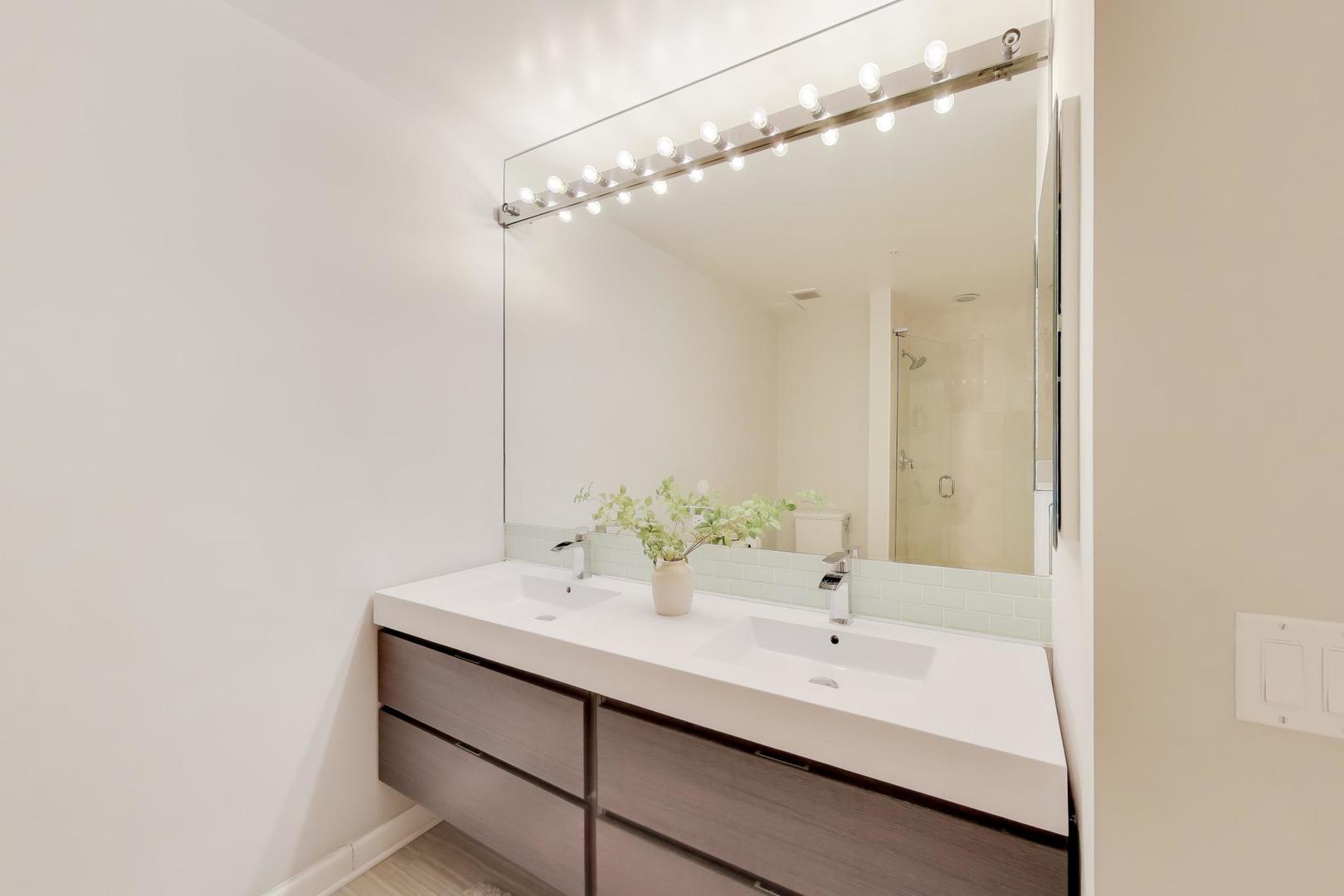 1629 South Prairie Avenue, Unit 2403 Chicago, IL 60616 - Photo 16 of 37