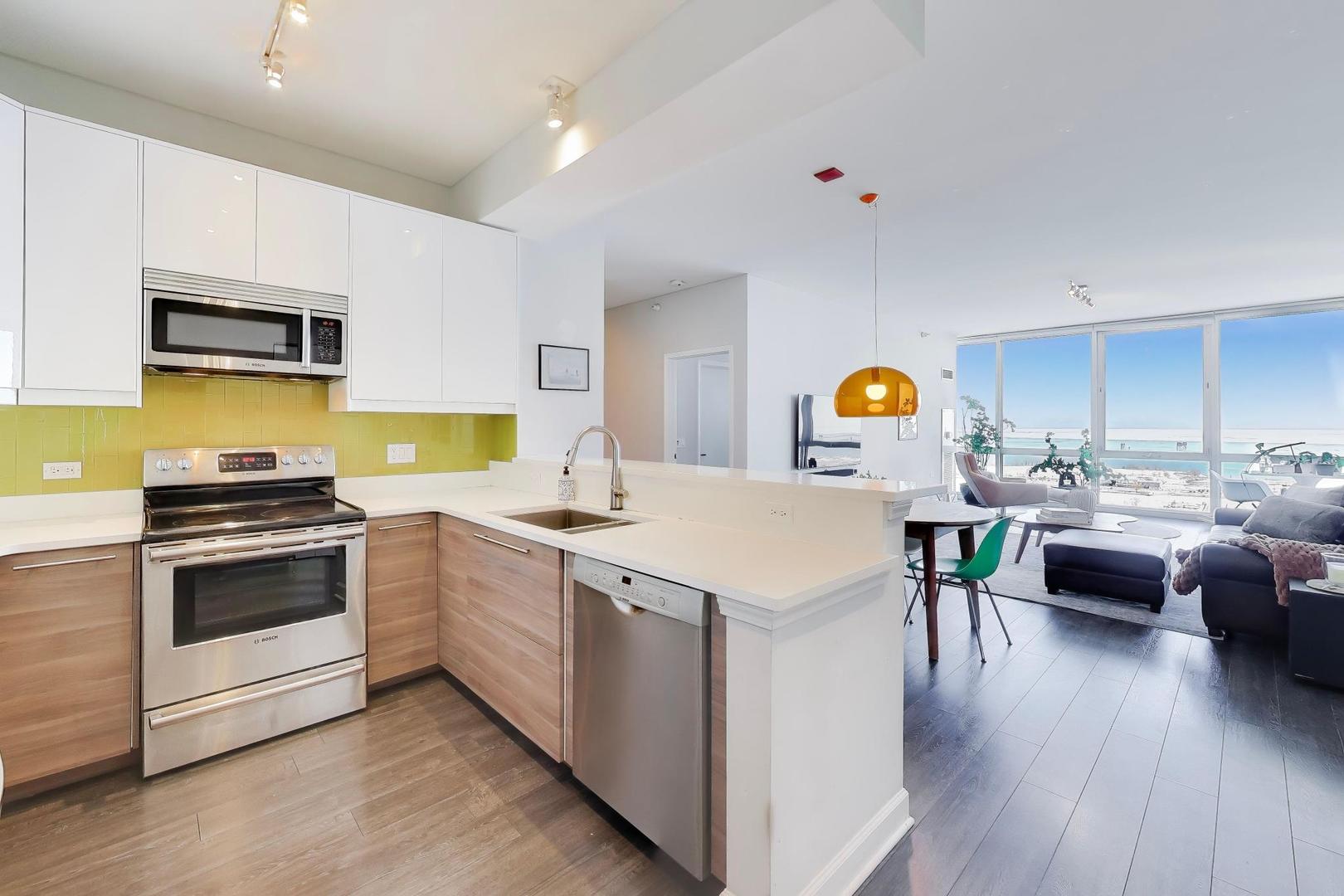 1629 South Prairie Avenue, Unit 2403 Chicago, IL 60616 - Photo 5 of 37