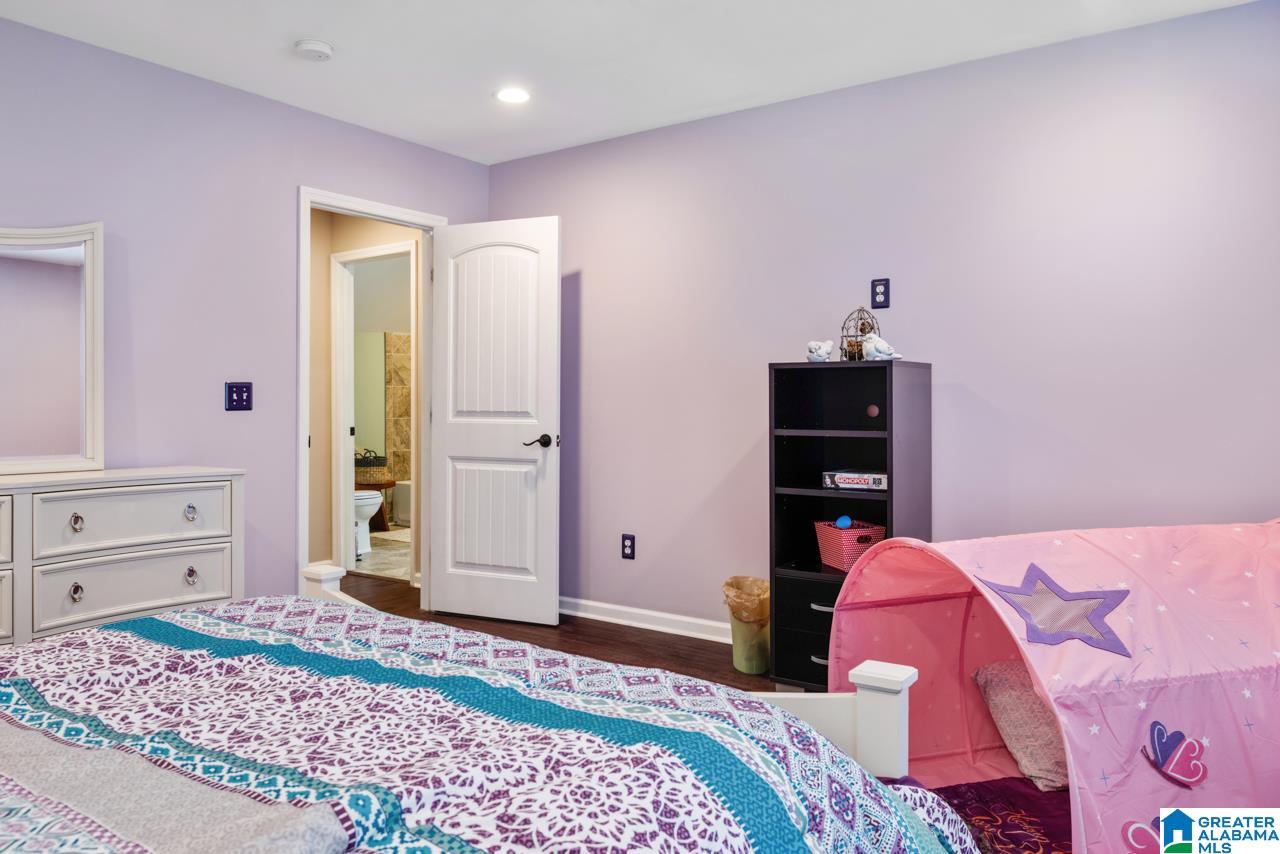 111 Royal Oaks Road Leeds, AL 35094 - Photo 43 of 46