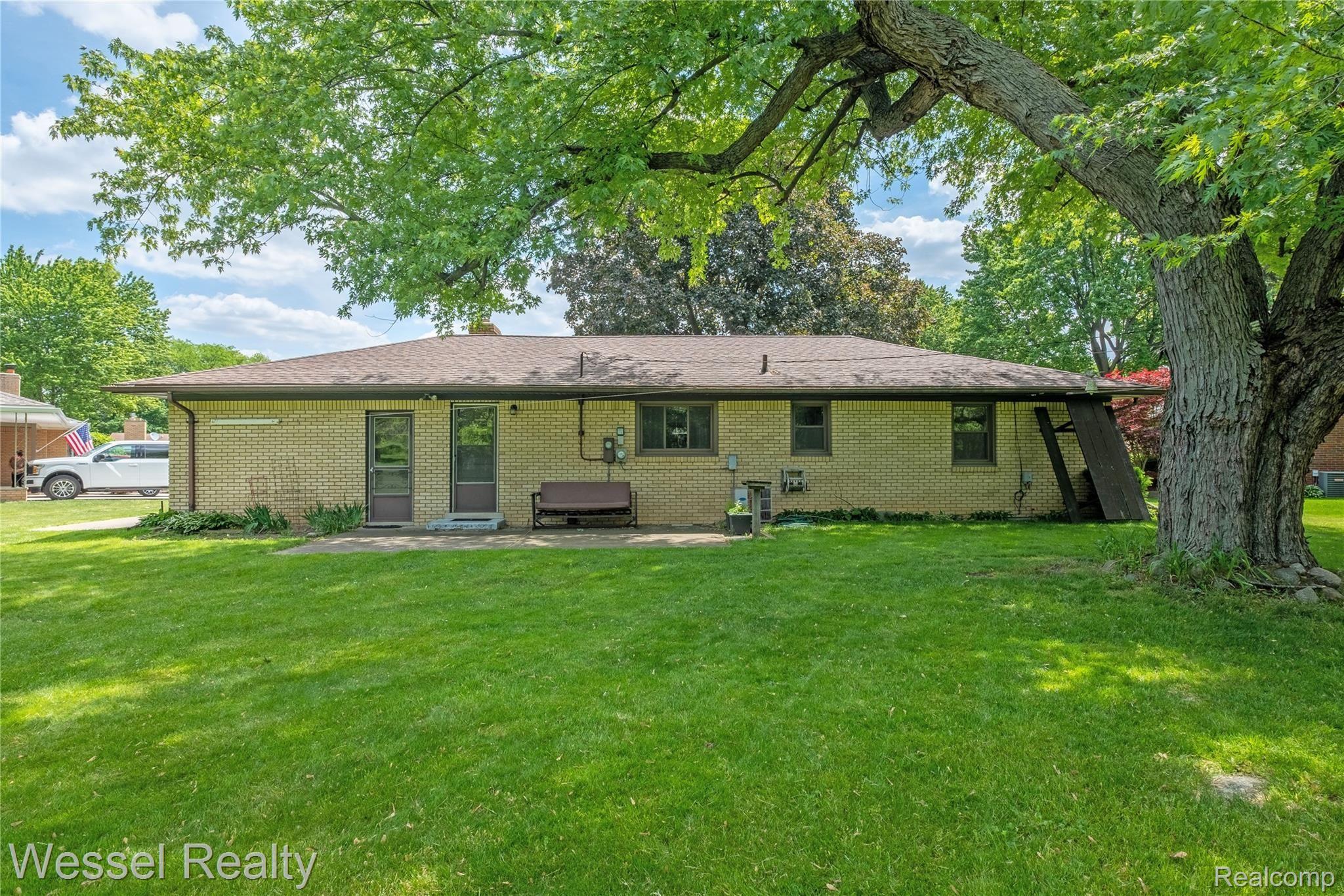 368 Cuthbert Court Romeo, MI 48065 - Photo 29 of 30 Cuthbert-126.jpg