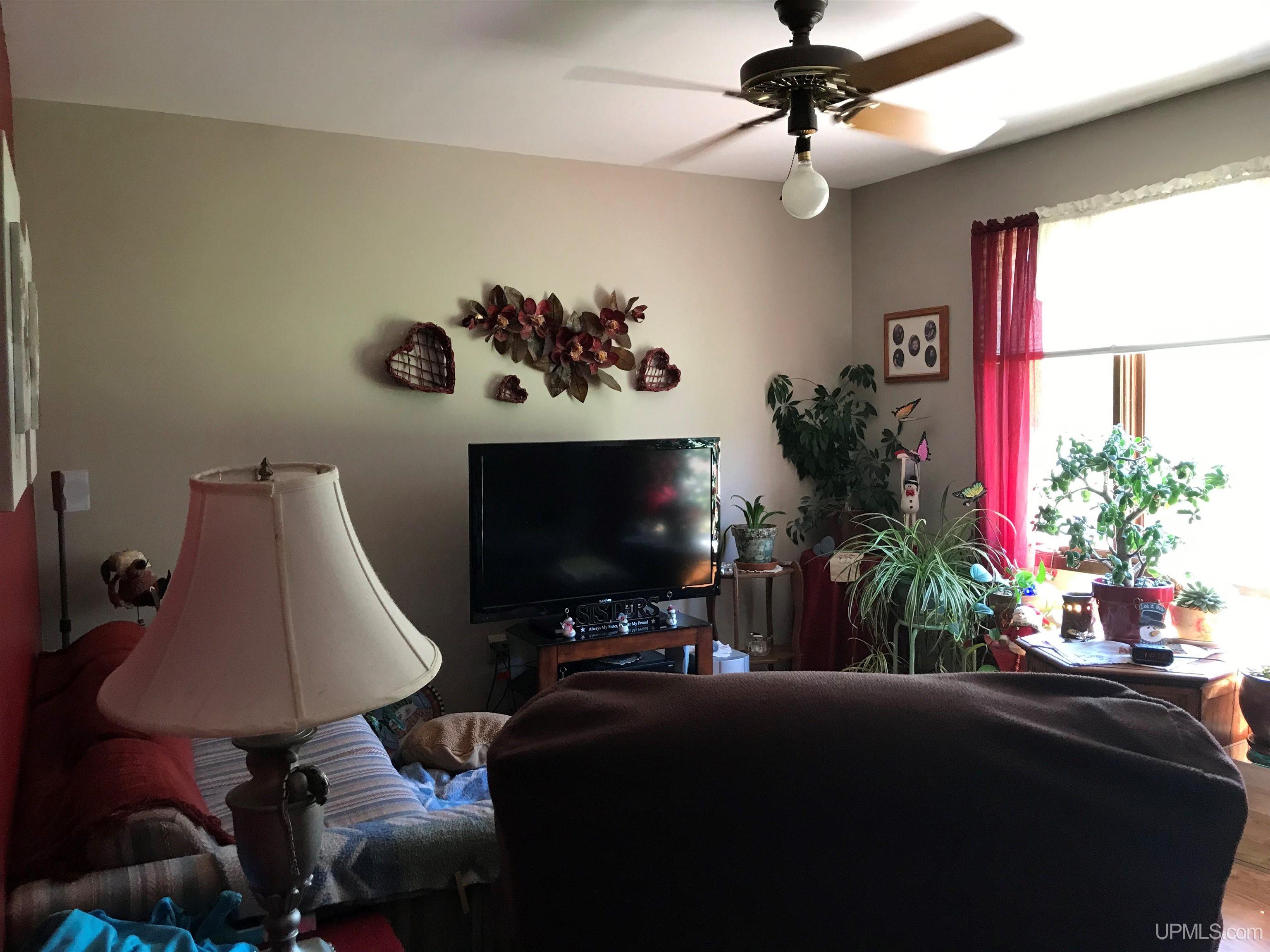 3228 Fire Lane Road Florence, WI 54121 - Photo 6 of 17 Gallery Image 6