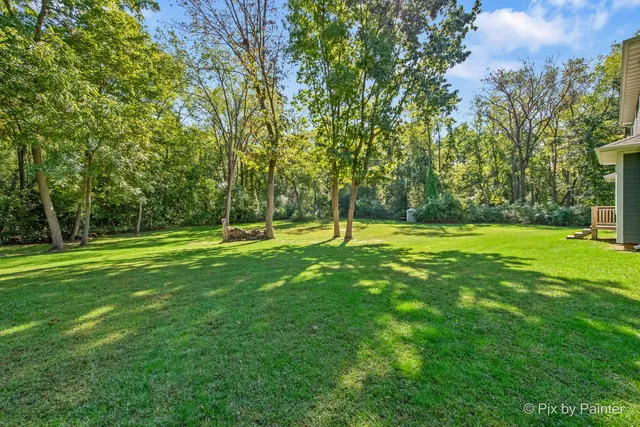 $685,000 | 39247 Rangers Way, Antioch, IL 60002