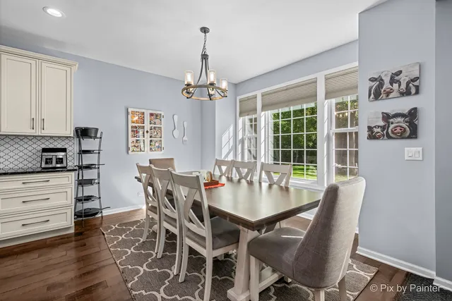 $685,000 | 39247 Rangers Way, Antioch, IL 60002