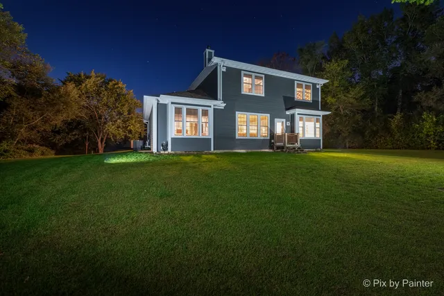 $685,000 | 39247 Rangers Way, Antioch, IL 60002