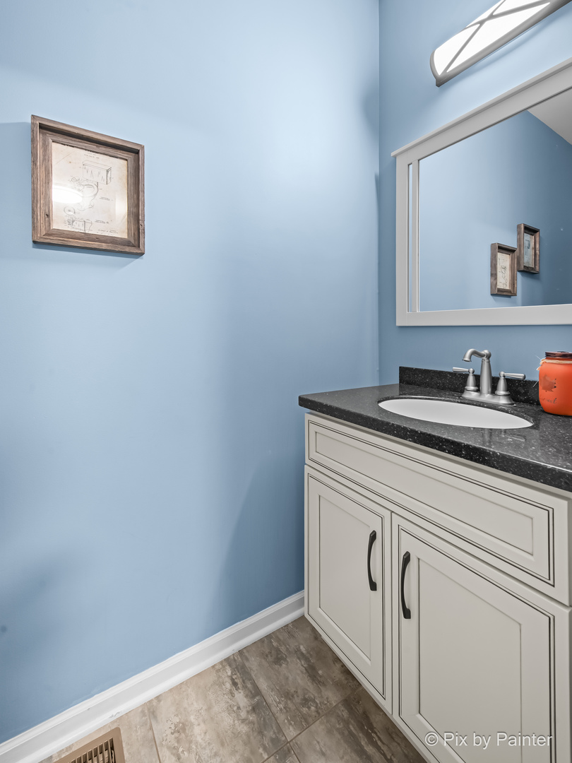 39247 Rangers Way Antioch, IL 60002 - Photo 32 of 53 a view of utility room