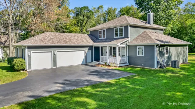 $685,000 | 39247 Rangers Way, Antioch, IL 60002