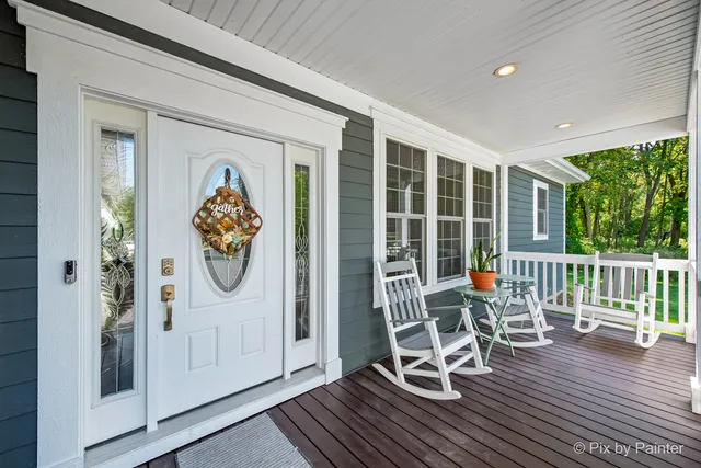 $685,000 | 39247 Rangers Way, Antioch, IL 60002