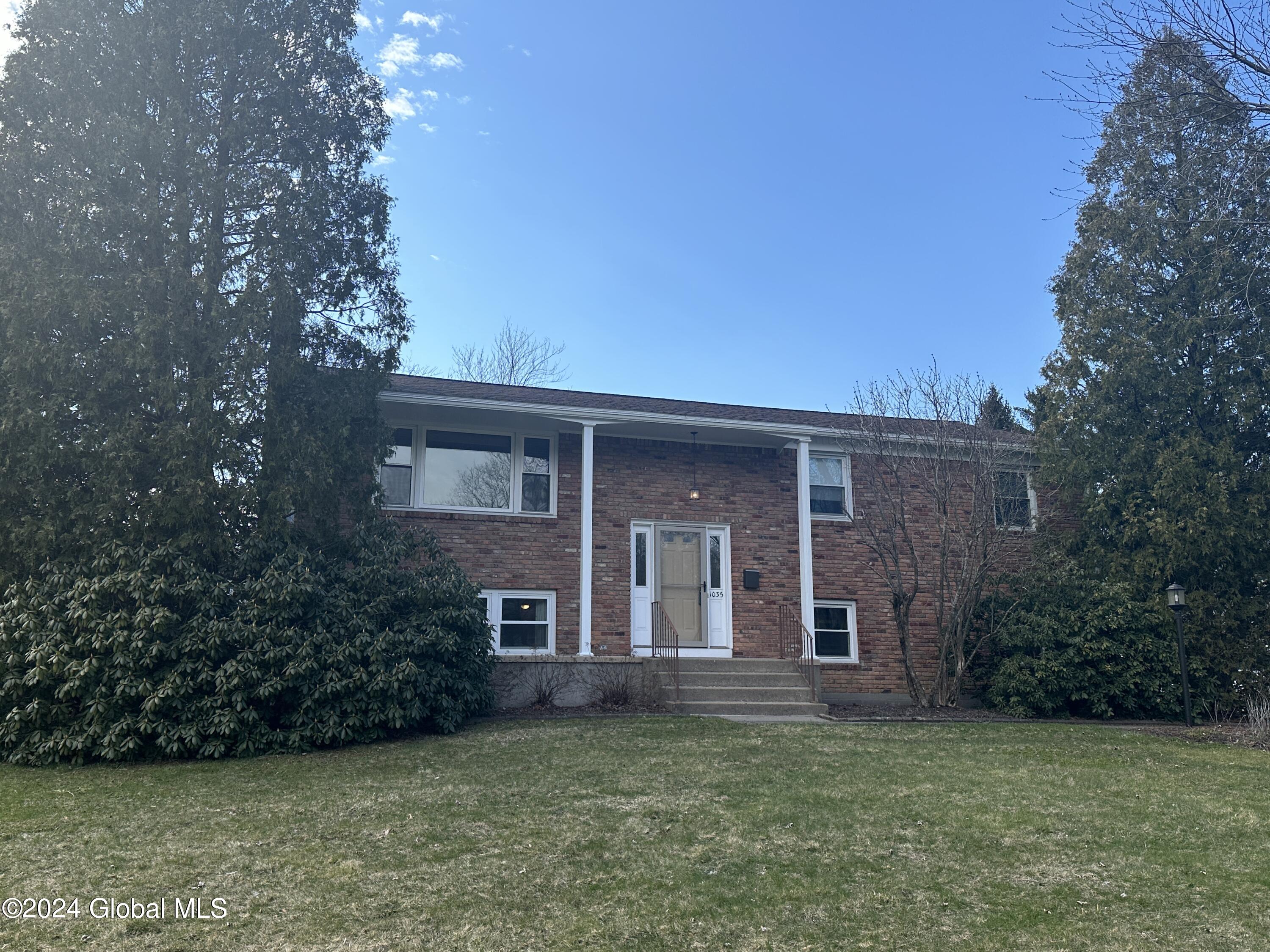 1035 Hickory Road Niskayuna, NY 12309 - Photo 1 of 53 IMG_1947