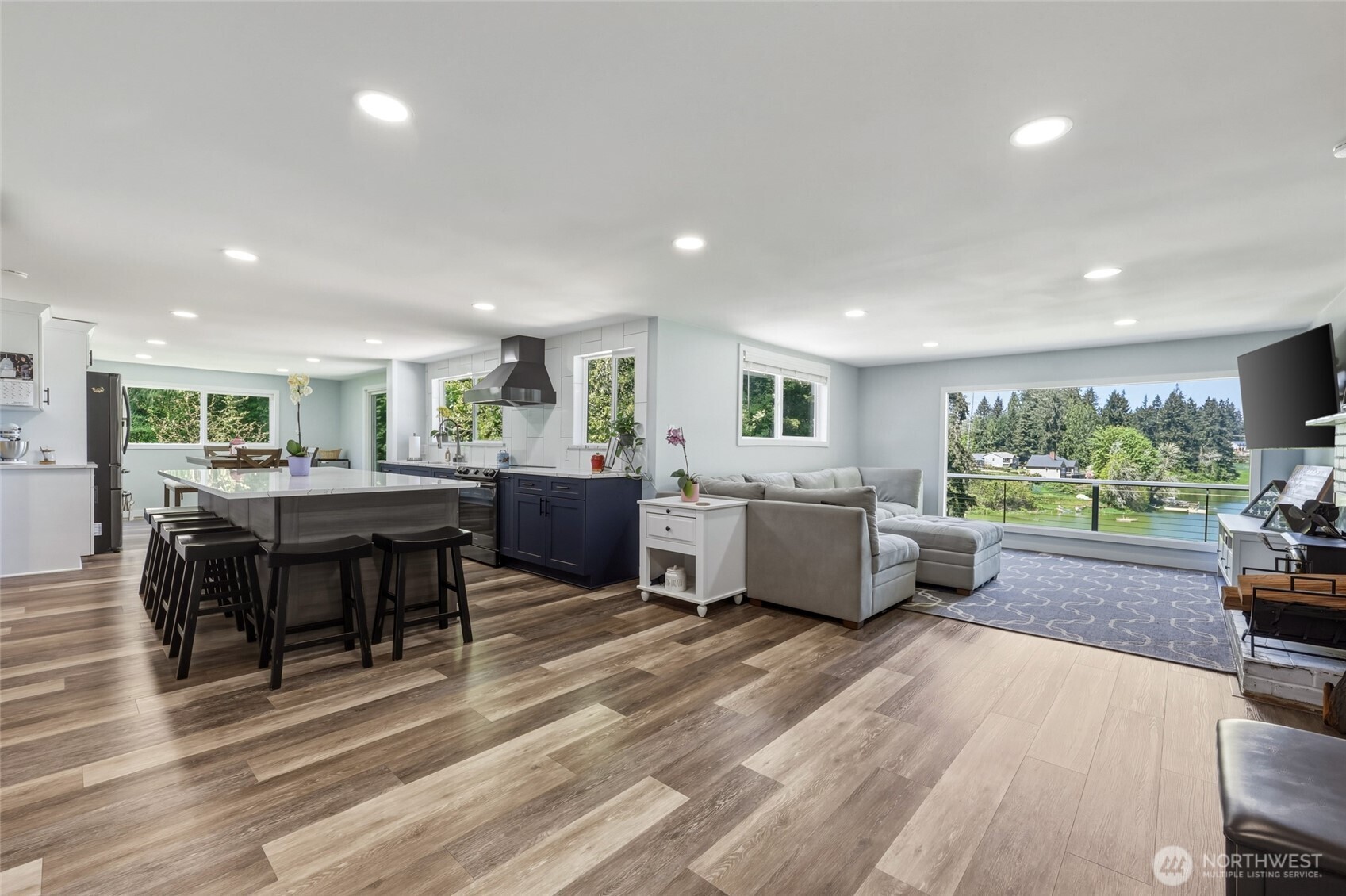 5425 Blvd Ext Road Southeast Olympia, WA 98501 - Photo 6 of 40