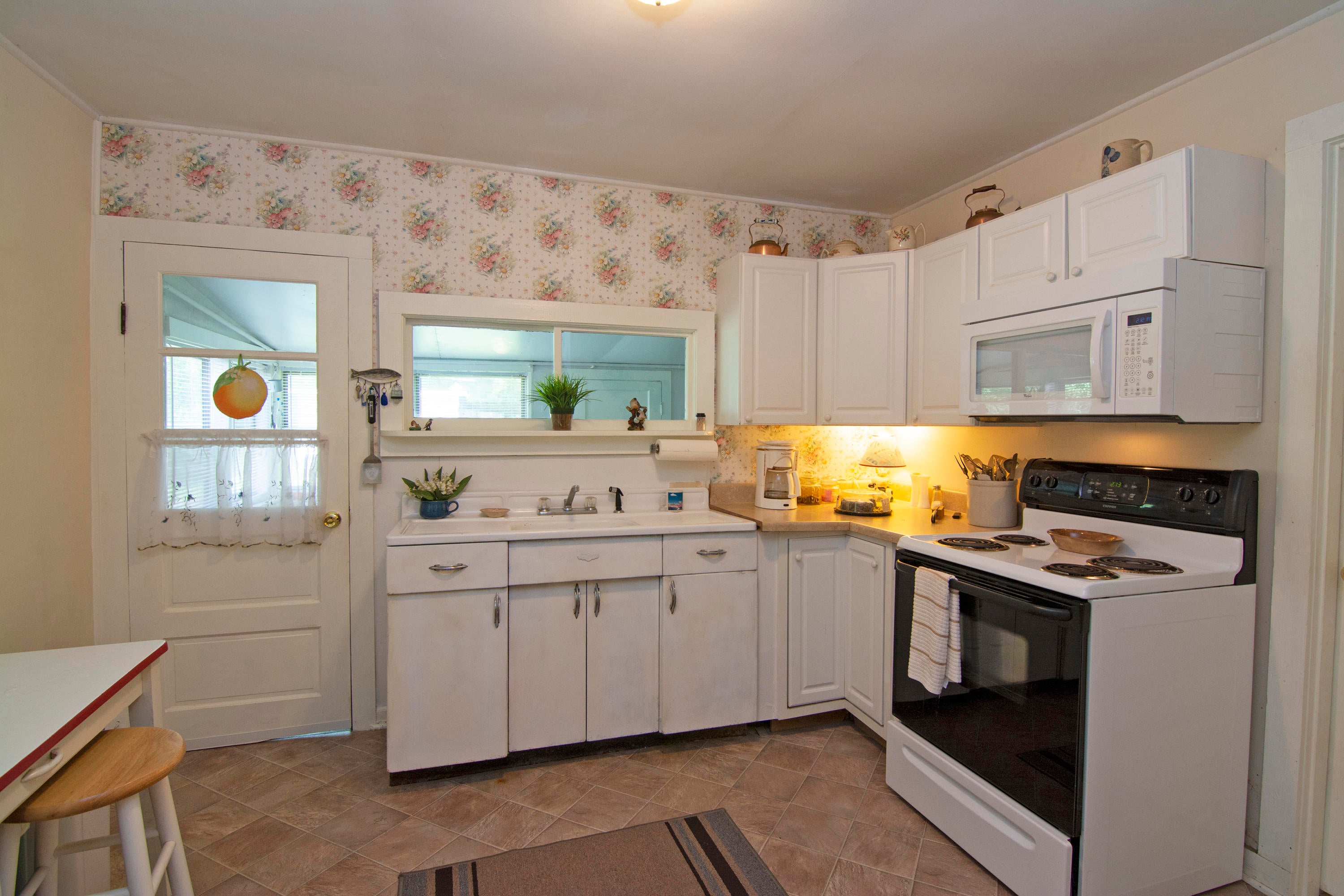 9776 State Highway 3 Alderson, WV 24910 - Photo 25 of 38 Gallery Image 25