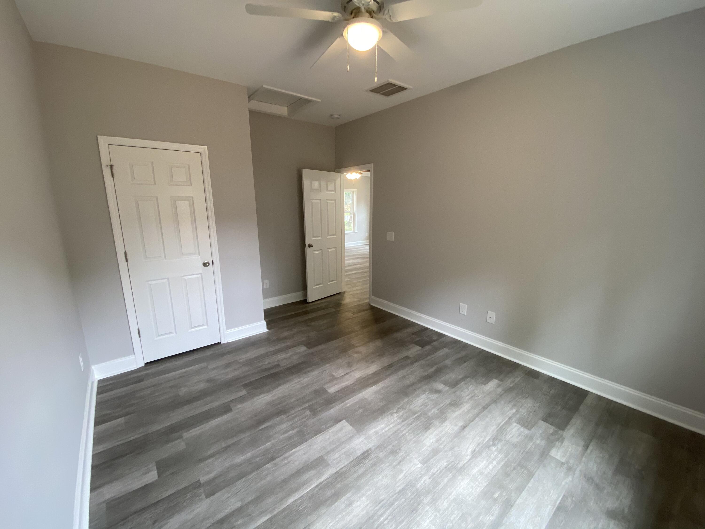 110 A Dukes Street St. George, SC 29477 - Photo 12 of 18 Example Interior
