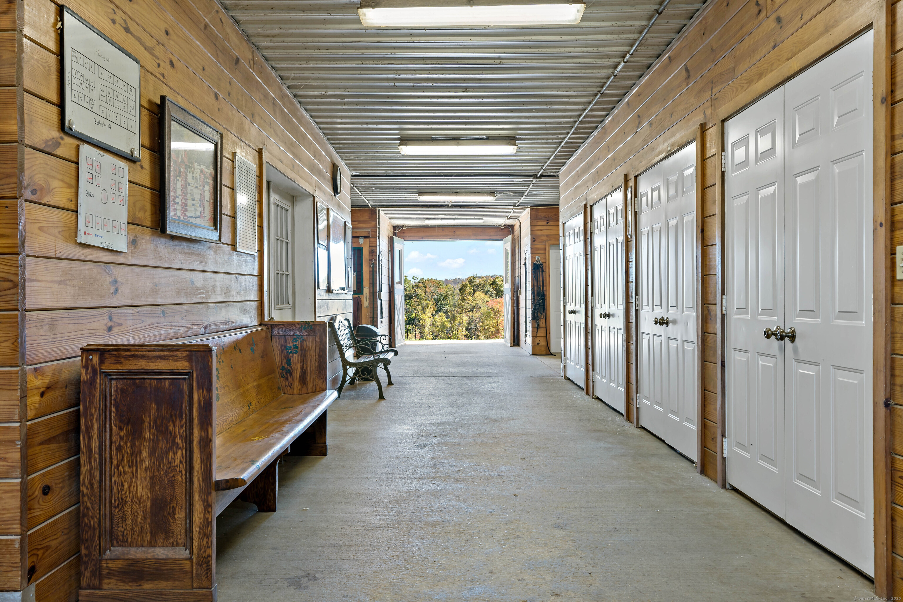 66-86 Bebbington Road Ashford, CT 06278 - Photo 31 of 39 a view of an entryway with a hallway
