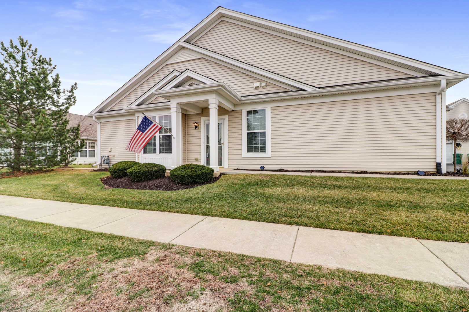 13585 Hemlock Road, Unit 13585 Huntley, IL 60142 - Photo 1 of 12