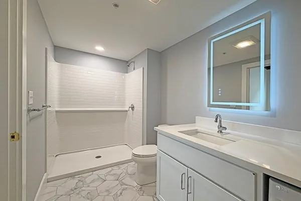 $1,975 | 105 Paige Street, Unit 216, Lowell, MA 01852