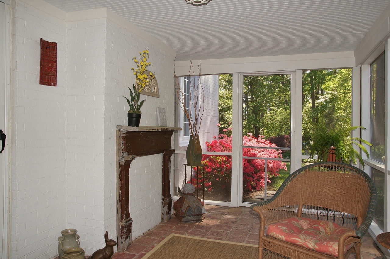 2205 Deyerle Road Southwest Roanoke, VA 24018 - Photo 39 of 103 dsc09016
