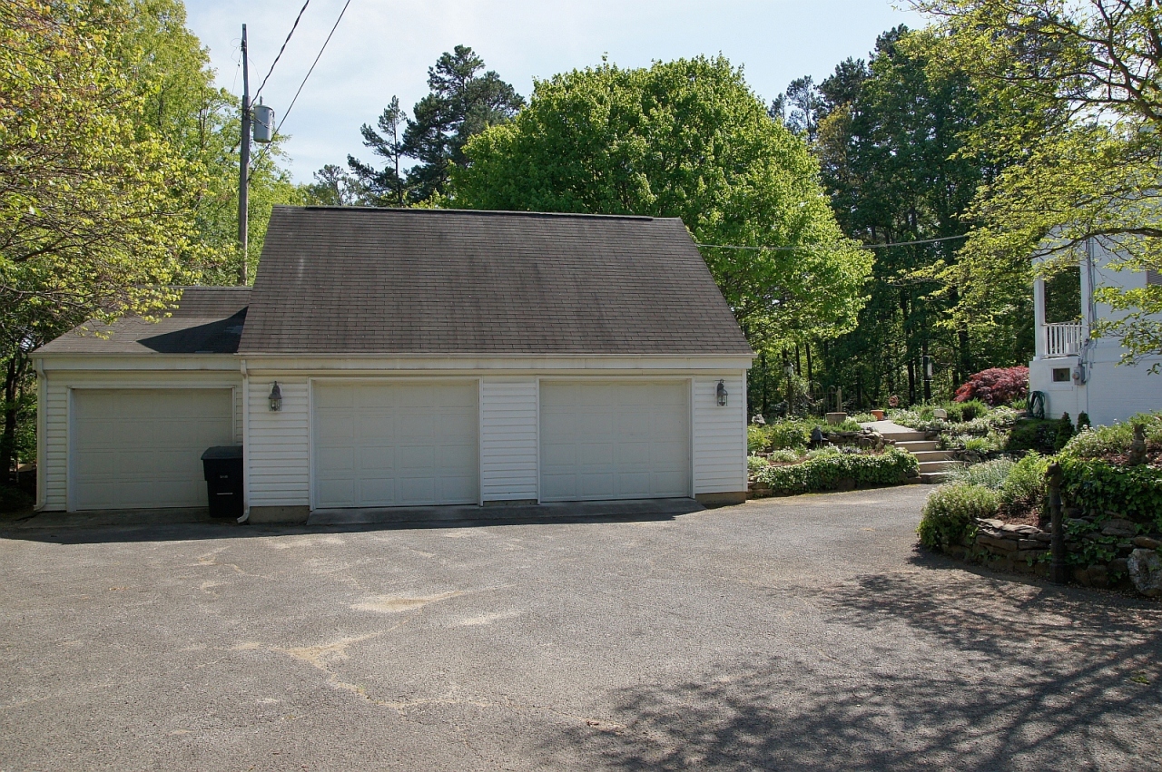 2205 Deyerle Road Southwest Roanoke, VA 24018 - Photo 97 of 103 dsc09099