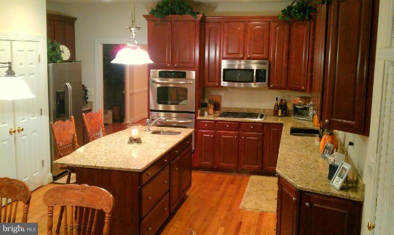 8123 Meetze Road Warrenton, VA 20187 - Photo 7 of 26 Kitchen