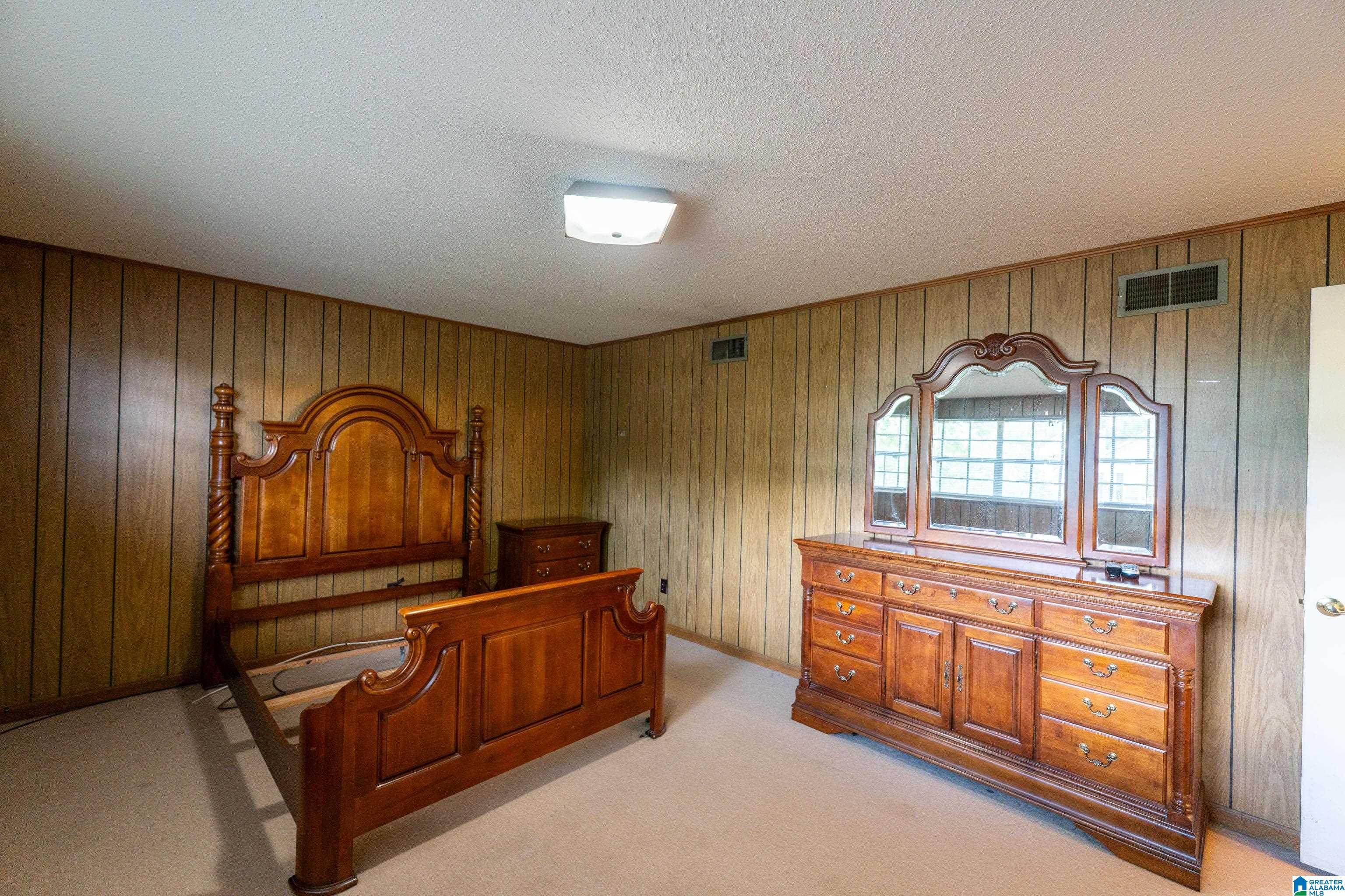 704 Hilltop Road Warrior, AL 35180 - Photo 29 of 56