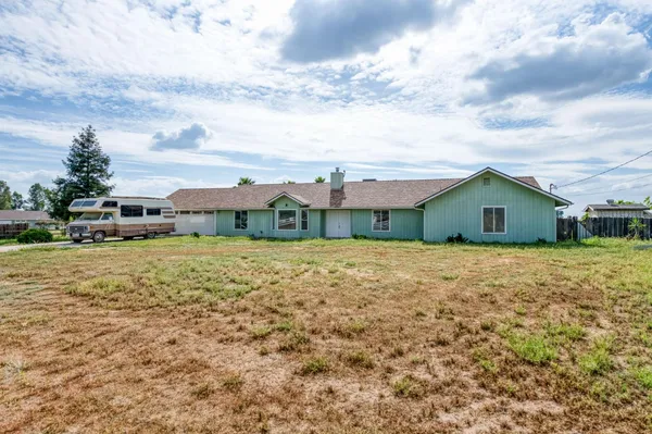 $500,000 | 20770 Road 30 1/2, Unit 12, Madera, CA 93638