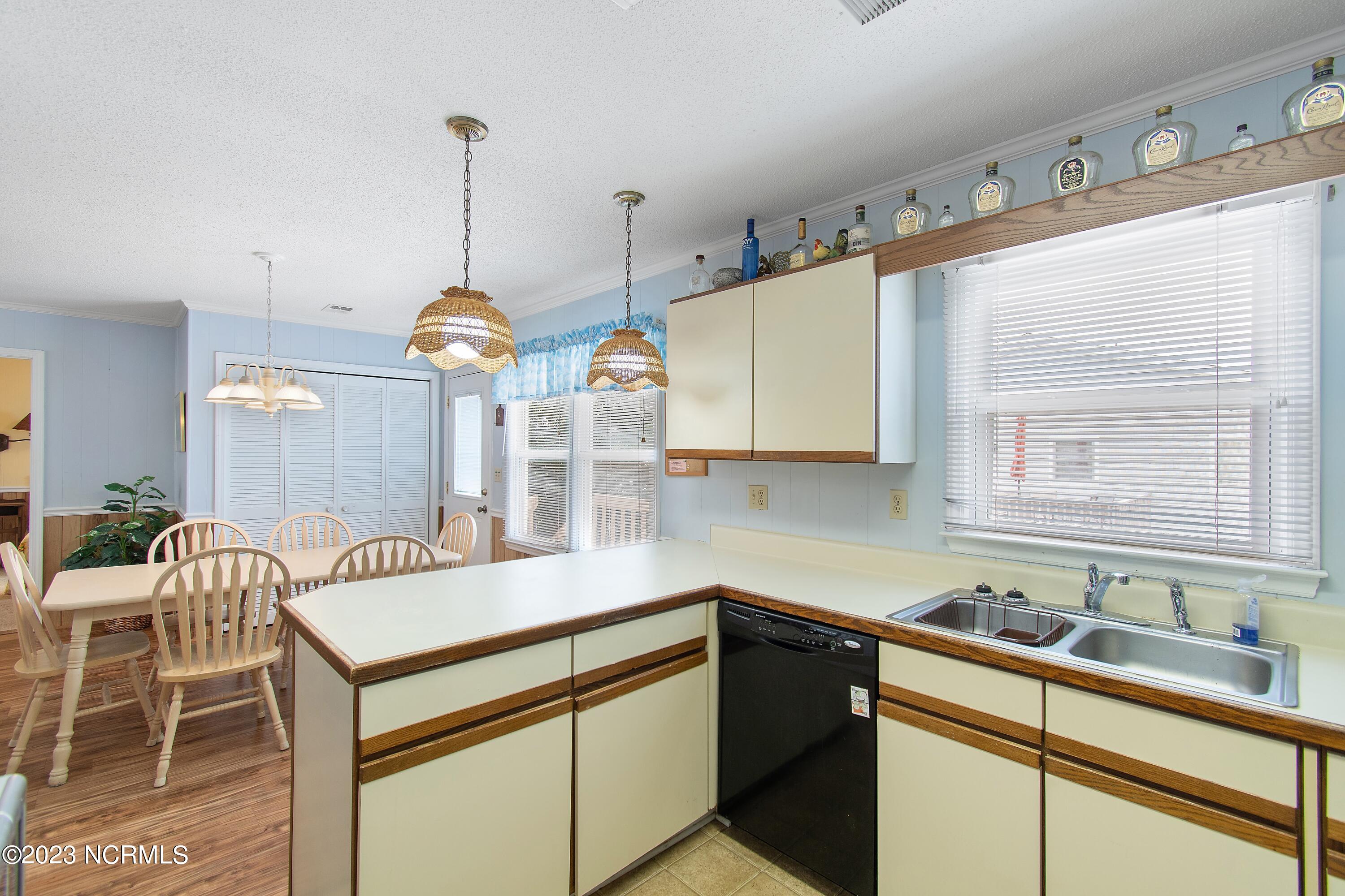 414 5th Street Sunset Beach, NC 28468 - Photo 20 of 47 Entertain with Ease