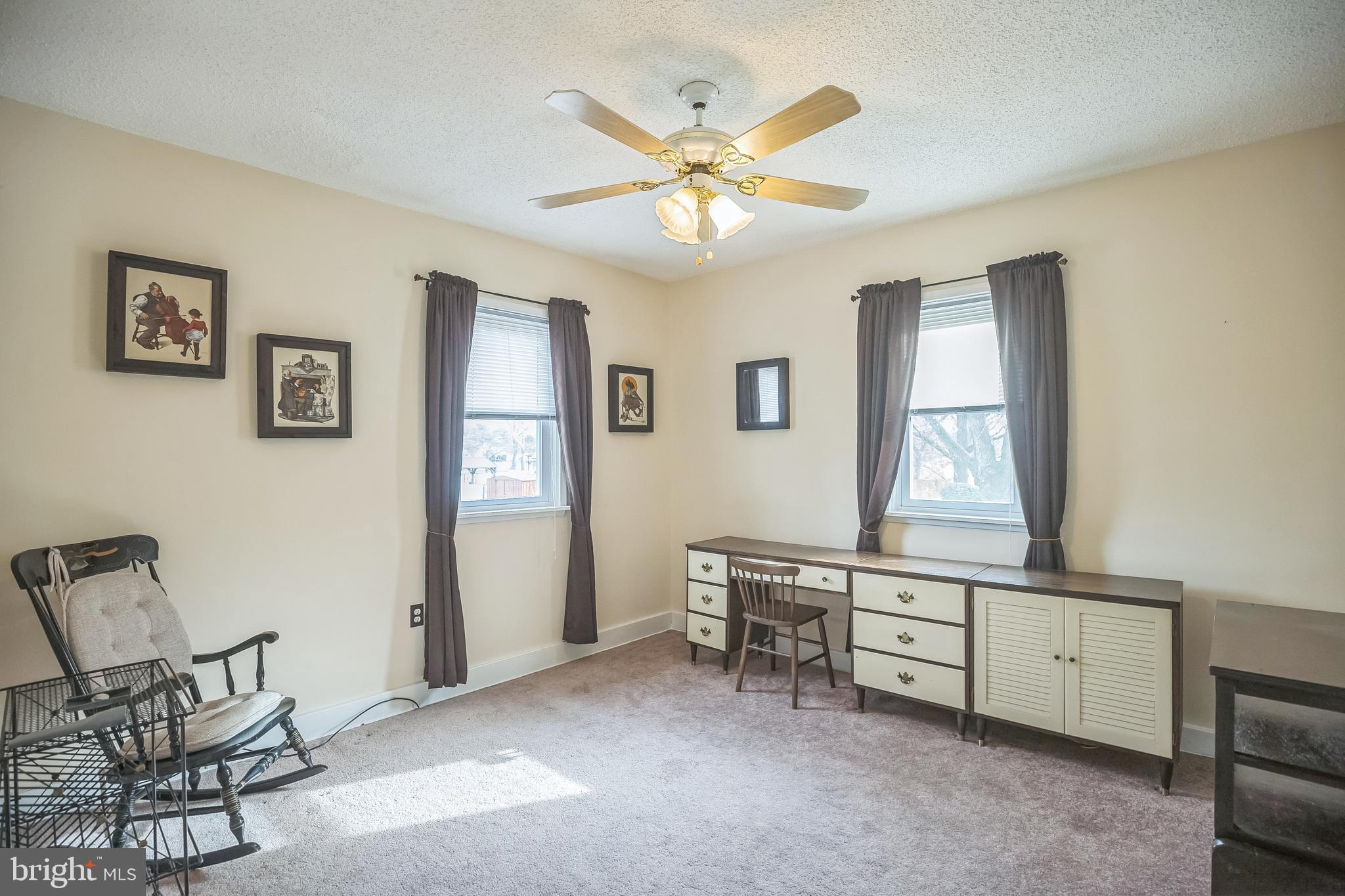 142 Oxford Road Cinnaminson, NJ 08077 - Photo 22 of 37 Gallery Image 22