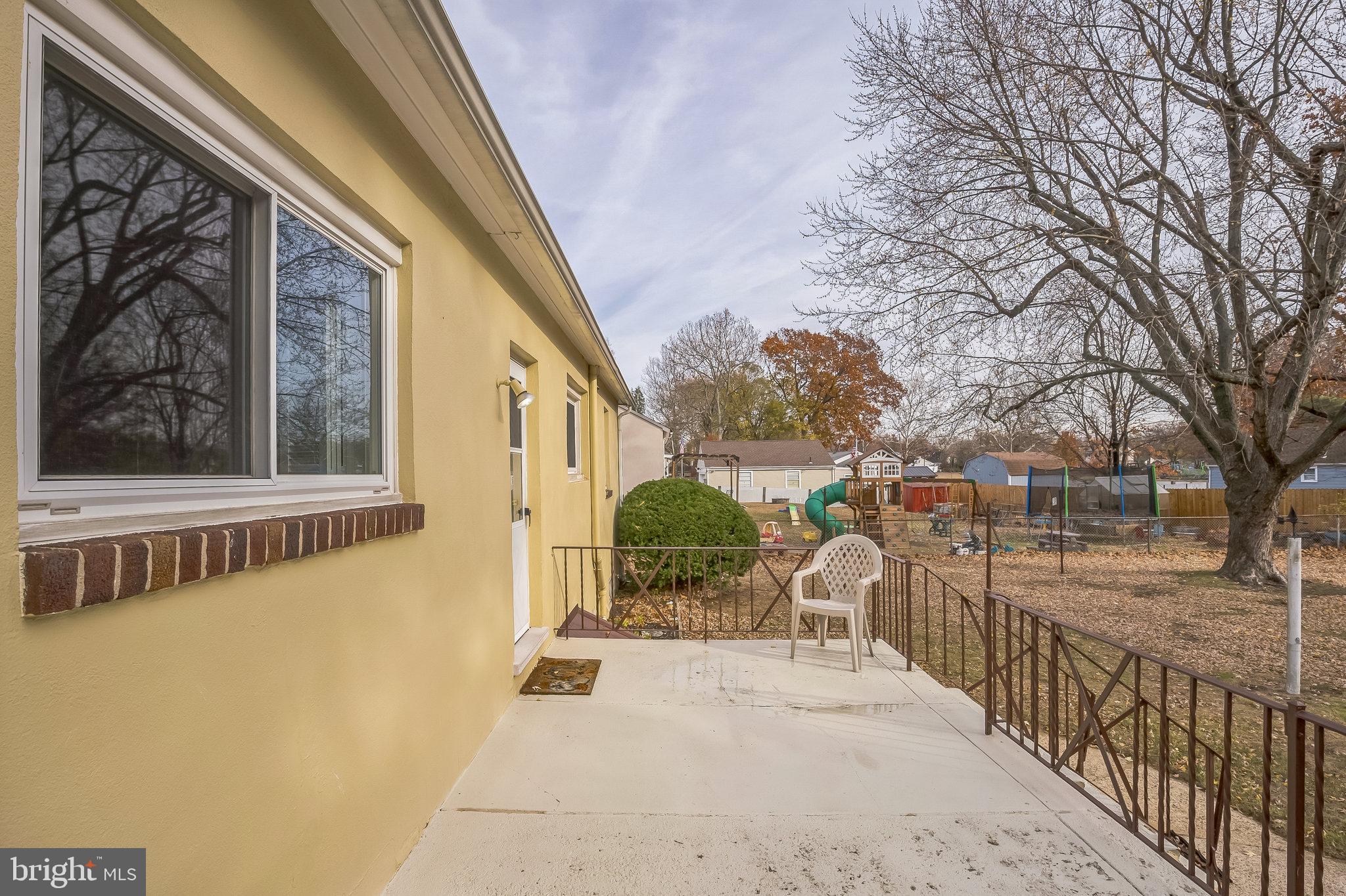 142 Oxford Road Cinnaminson, NJ 08077 - Photo 29 of 37 Gallery Image 29