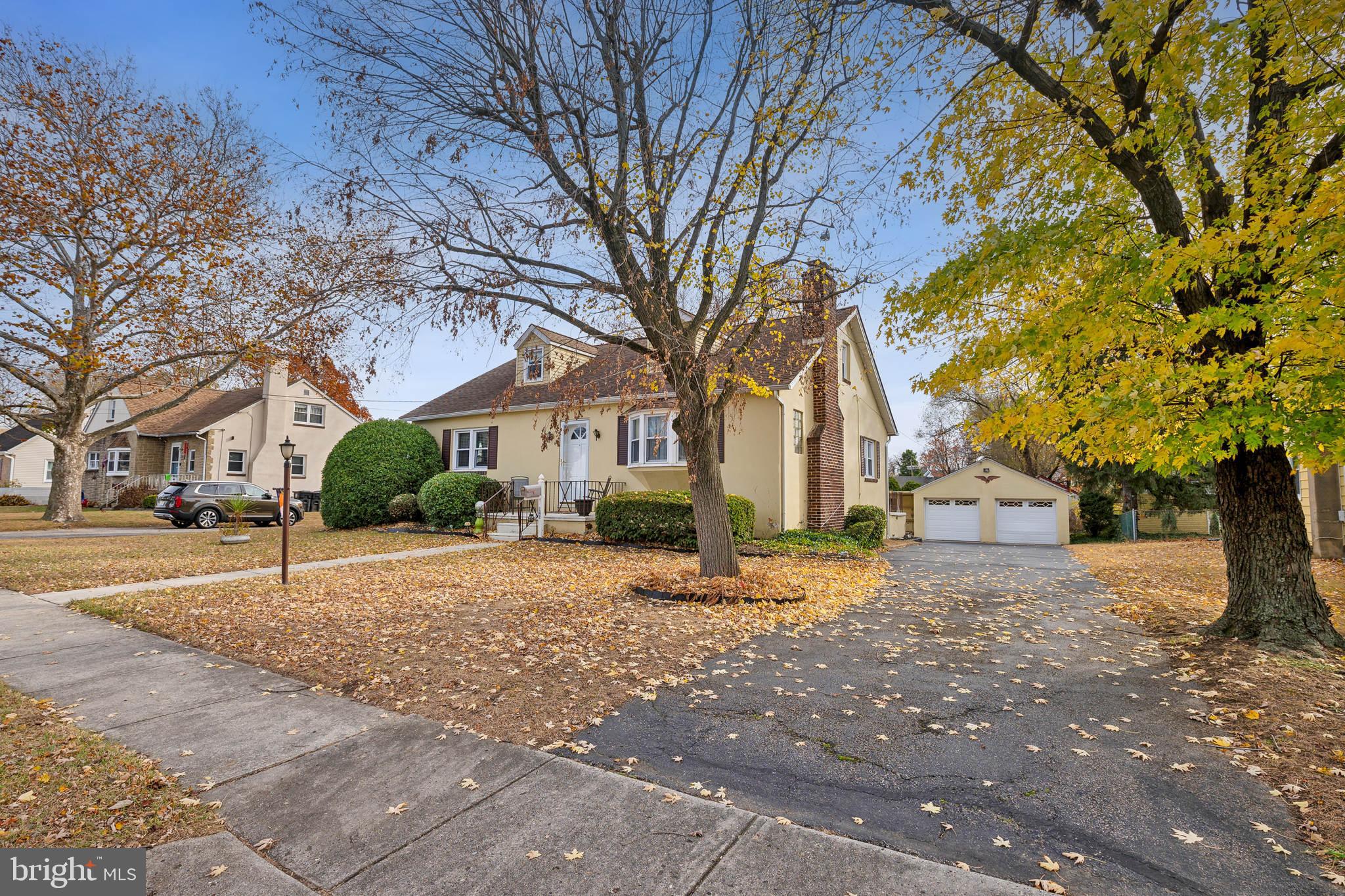 142 Oxford Road Cinnaminson, NJ 08077 - Photo 3 of 37 Gallery Image 3