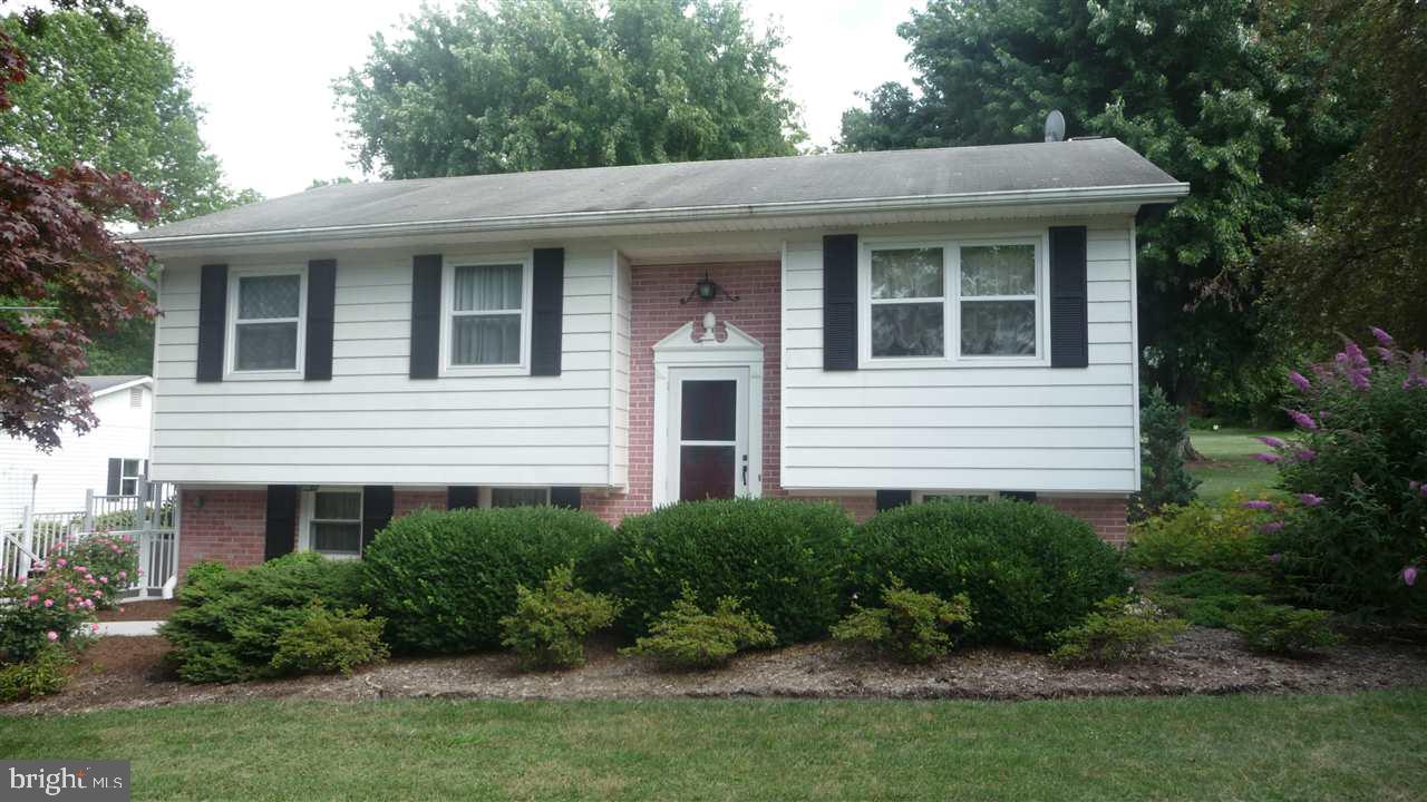 244 Lay Road Delta, PA 17314 - Photo 1 of 37 Gallery Image 1