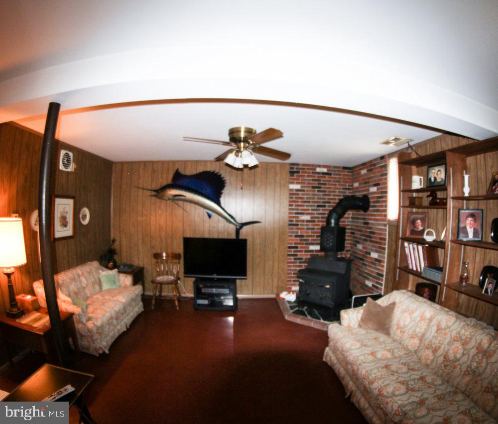 244 Lay Road Delta, PA 17314 - Photo 19 of 37 Gallery Image 19