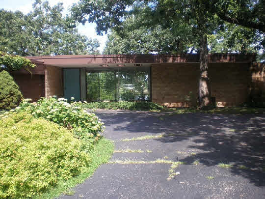 6326 Park Ridge Road Loves Park, IL 61111 - Photo 1 of 6 a front view of a house with a yard
