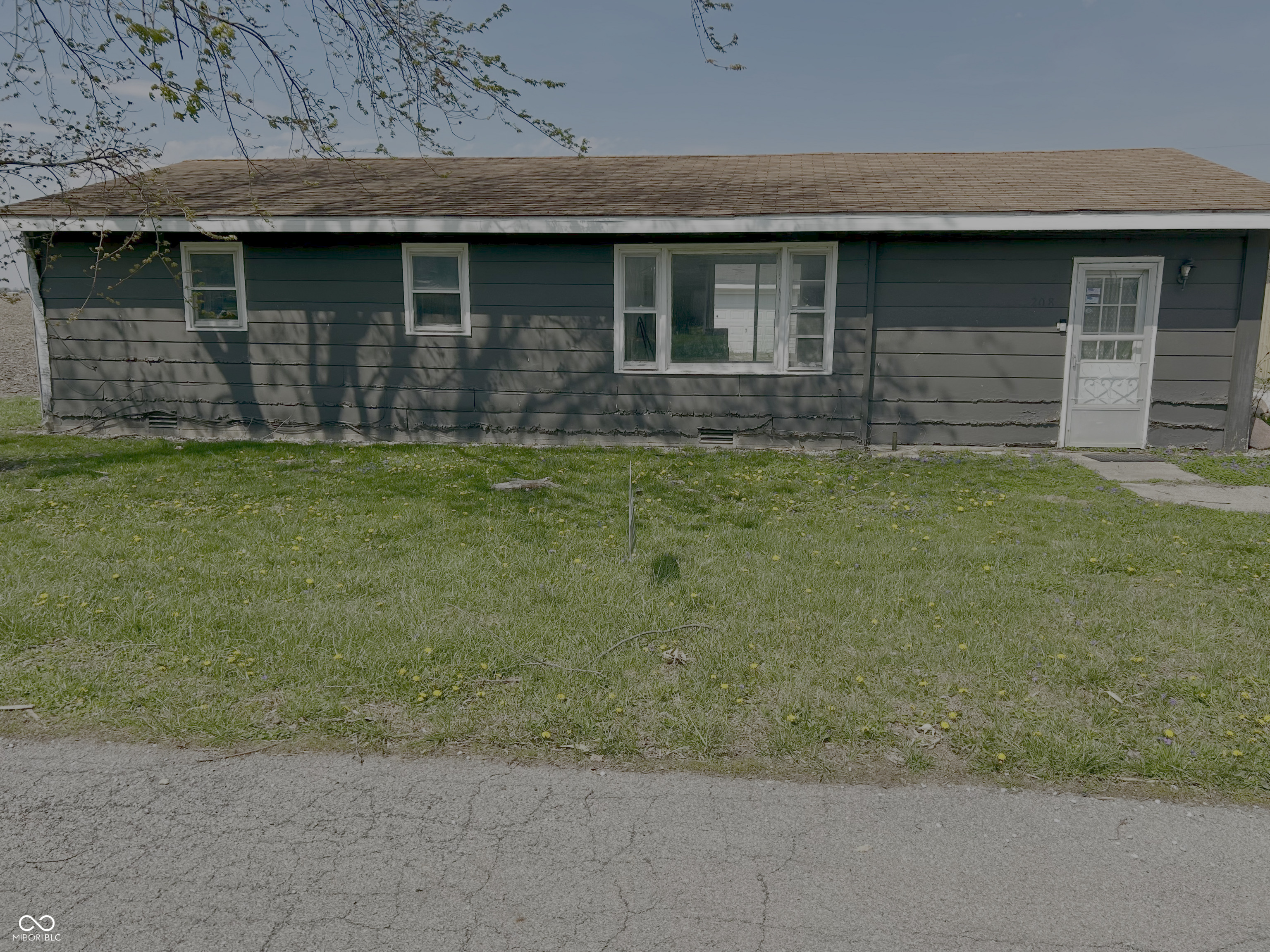 208 West North Street Kempton, IN 46049 - Photo 1 of 7