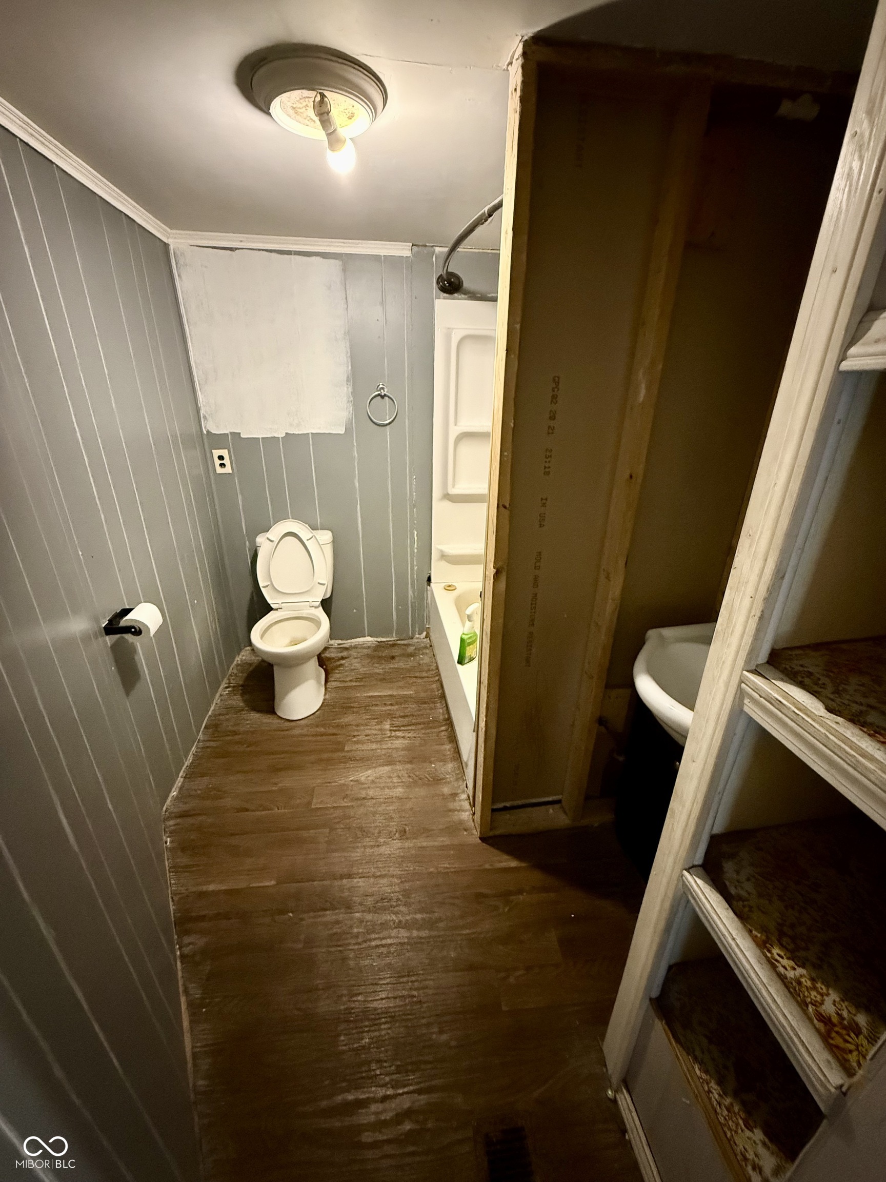 208 West North Street Kempton, IN 46049 - Photo 6 of 7