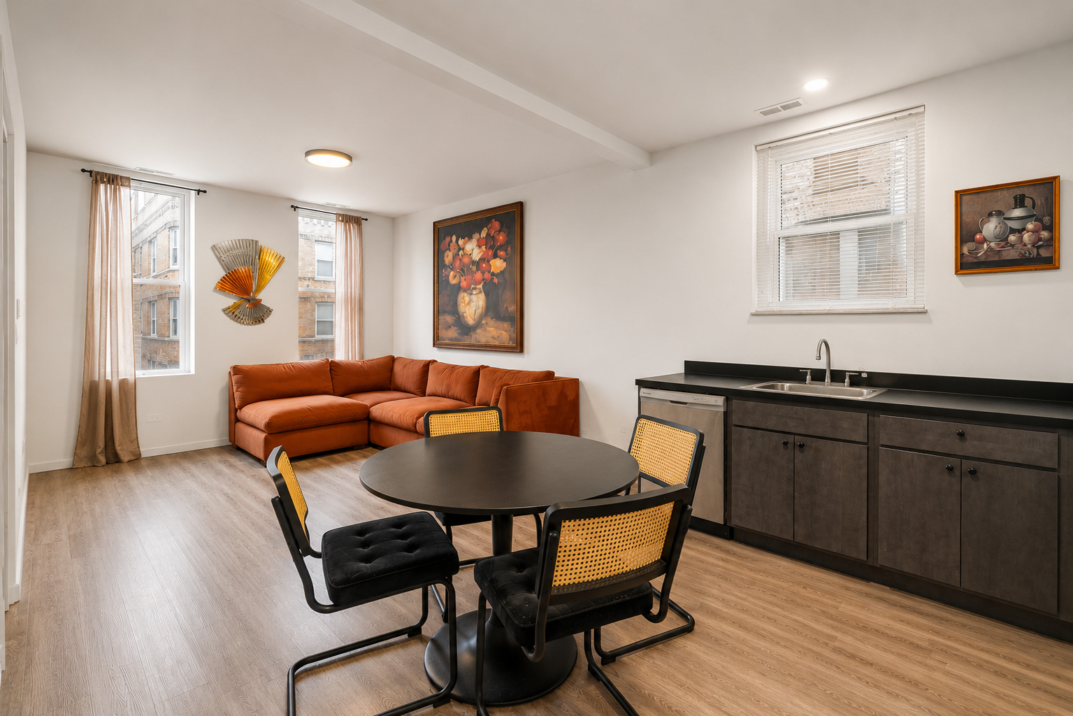 3318 South Morgan Street, Unit 2F Chicago, IL 60608 - Photo 3 of 8