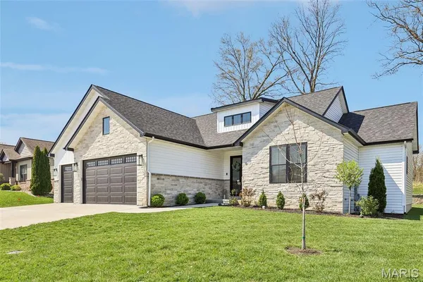 $515,000 | 1407 Crimson King Way, Troy, IL 62294