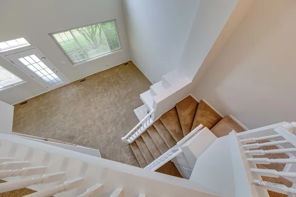 $2,250 | 45 South Oakhurst Drive, Aurora, IL 60504