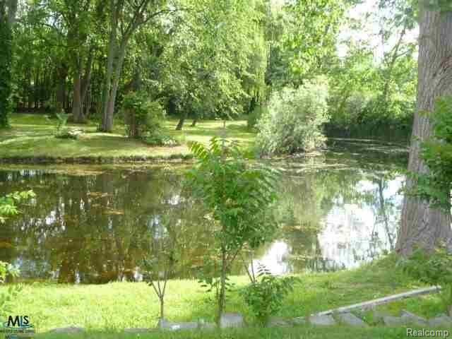 8669 28 Mile Road Washington, MI 48094 - Photo 2 of 14 2.jpg