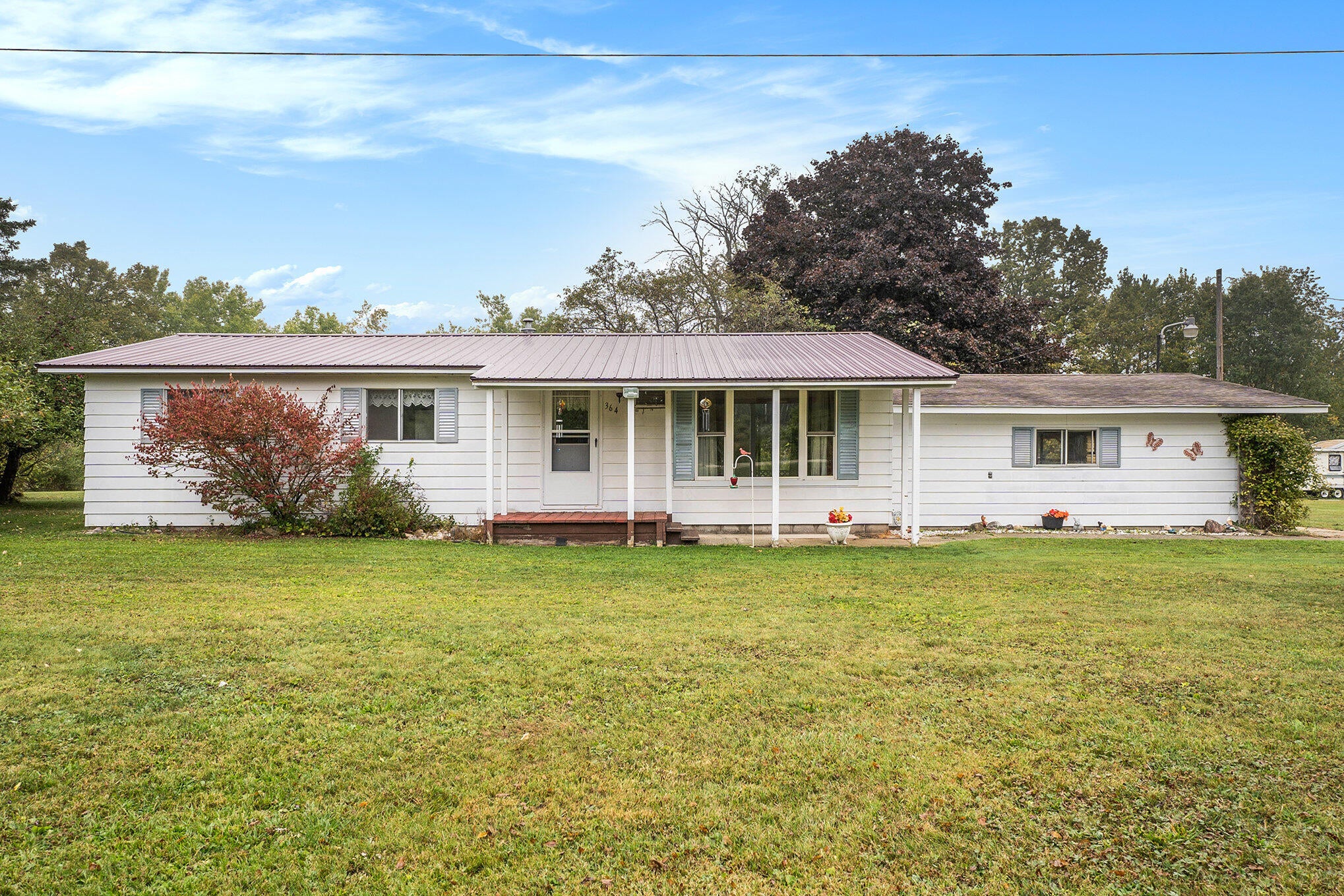 364 Schmid Road Fairview, MI 48621 - Photo 2 of 22 dsc00754_222