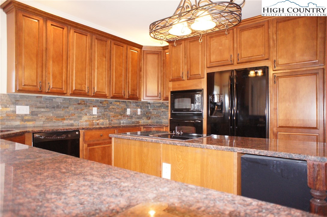 283 The Meadows Boone, NC 28607 - Photo 12 of 28 Gallery Image 12